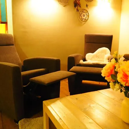 Апартаменты Amsterdam 25 Min , 10 Minutes 2 Bedrooms